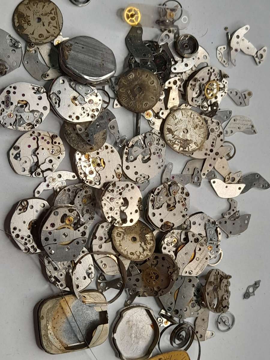 Watch parts for steampunk/repairs