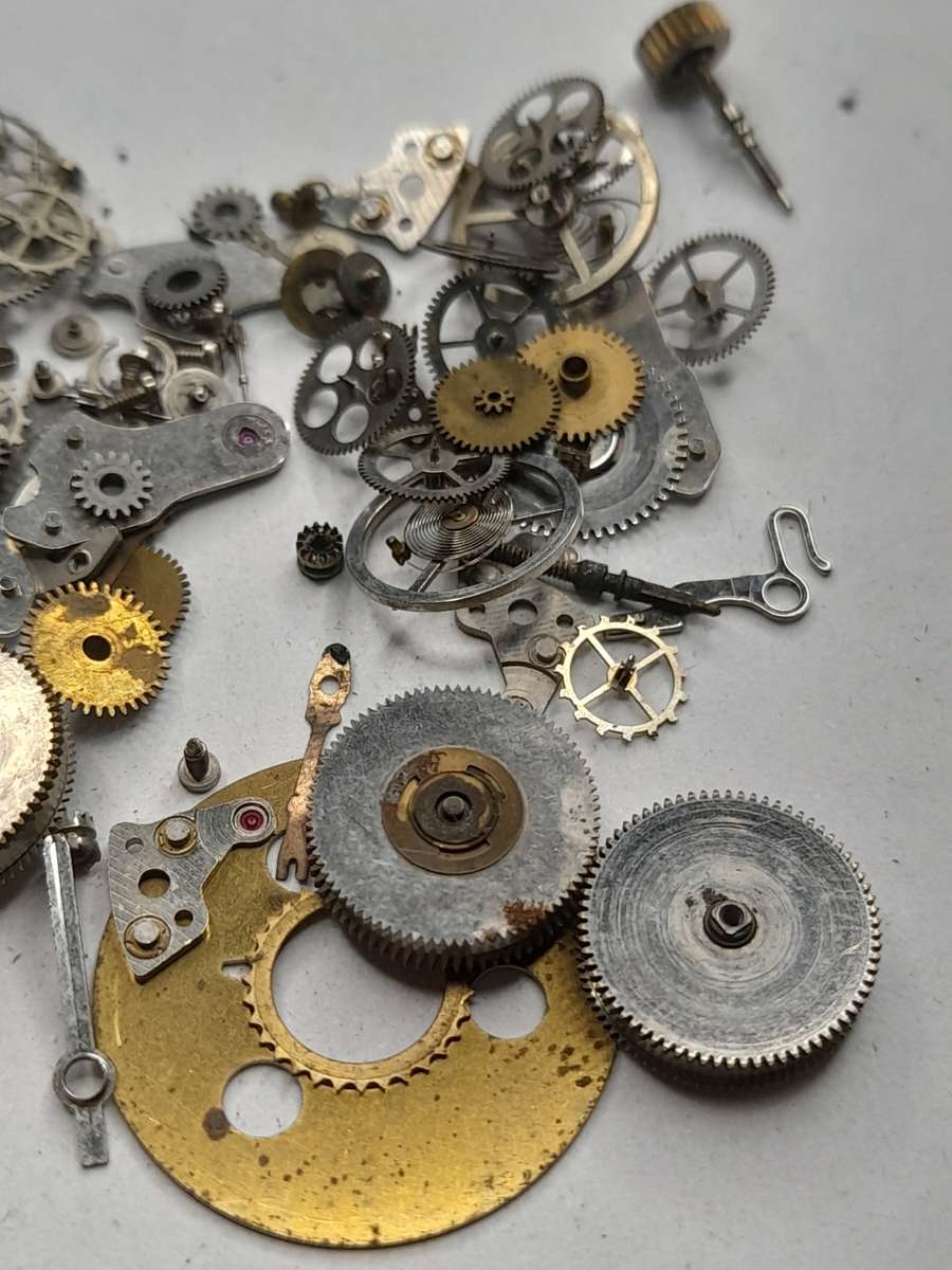 Watch parts for steampunk/repairs