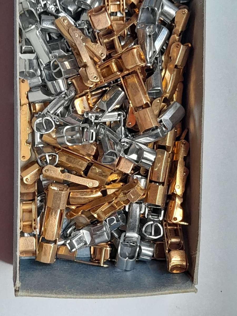 Watch parts for steampunk/repairs