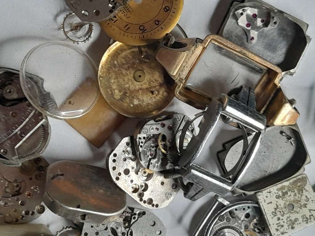 Watch parts for steampunk/repairs