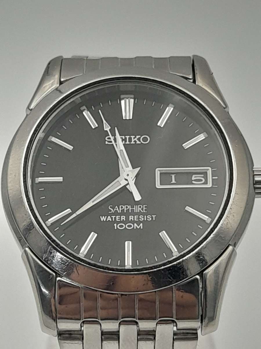 Seiko 37mm ex crown 44mm lug to lug