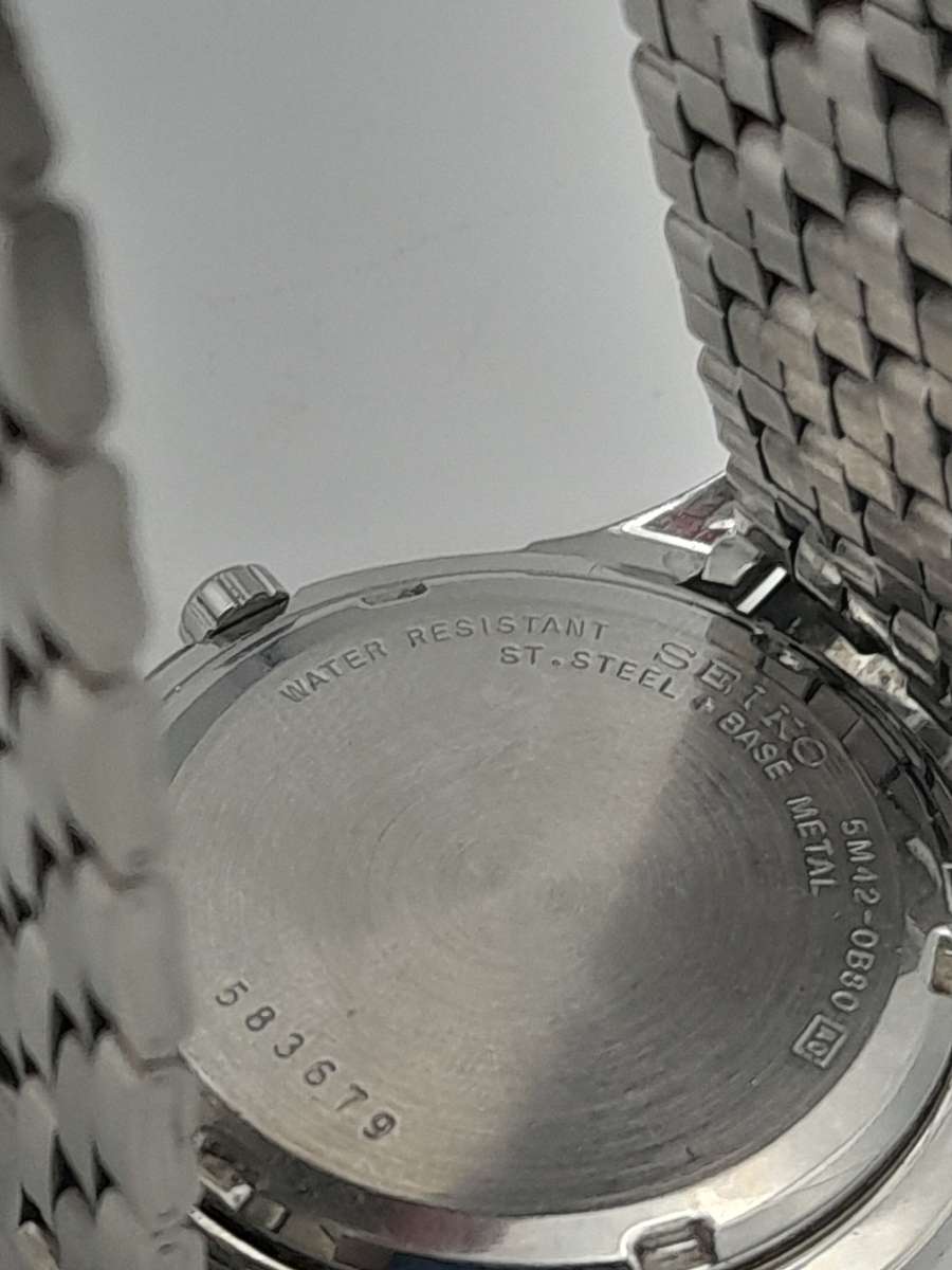 Seiko 37mm ex crown 44mm lug to lug