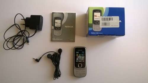 Nokia 2330 Classic (full box)