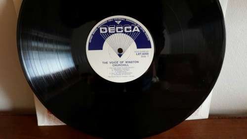 Winston Churchill book set & LP record (The voice of Winston Churchill)