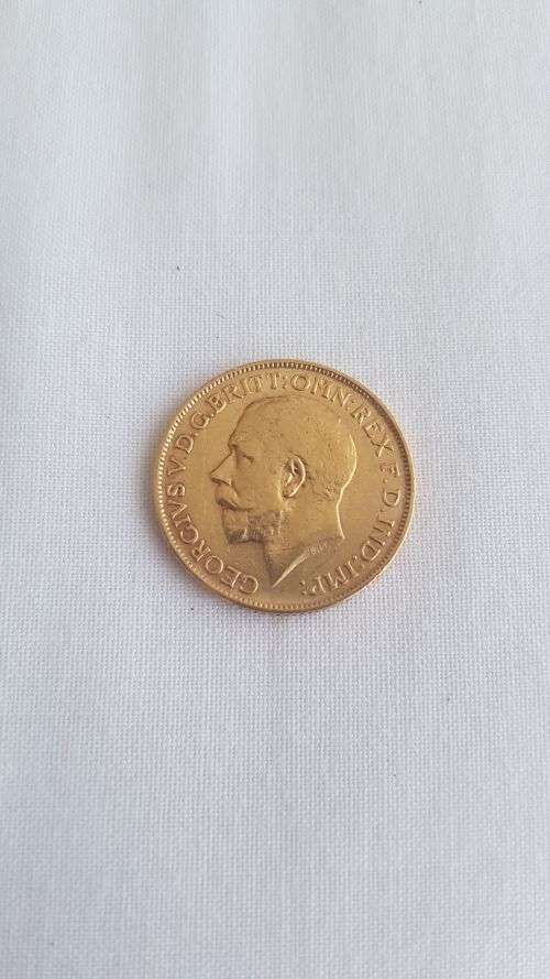 Gold Sovereign - King George 1913