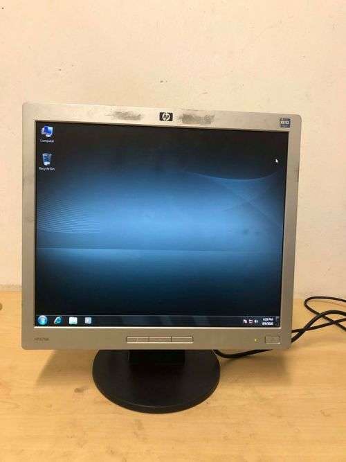 HP L1706 17` 1280x1024 LCD VGA Monitor (Silver/Black