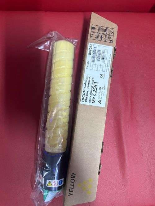Ricoh 842062, Toner Cartridge HC Yellow, MP C2051, C2551- Original(original Package has removed)