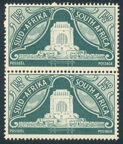 South Africa 1949 "Inauguration of Voortrekker Monument" pair of 1 1/2d stamps with Variety (**)