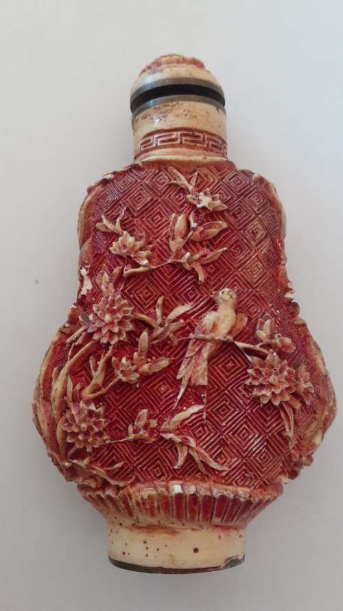Little Antique carved Snuff bottle with bird carvings