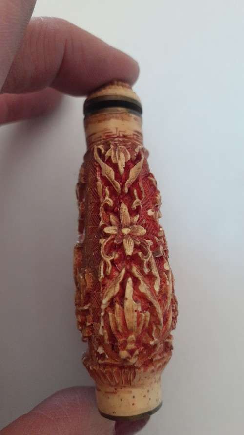 Little Antique carved Snuff bottle with bird carvings