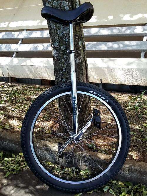 M-Pilot 24" Offroad Unicycle *Like New*