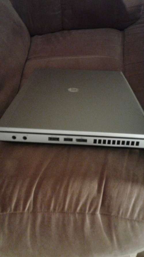 HP ELITEBOOK 8470p INTEL CORE i7 2.9-3.6GHZ- 8GBRAM -500GBHDD-4.1GB AMD graphics -14"