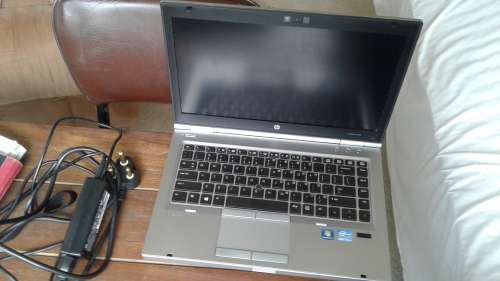 HP ELITEBOOK 8470p INTEL CORE i7 2.9-3.6GHZ- 8GBRAM -500GBHDD-4.1GB AMD graphics -14"