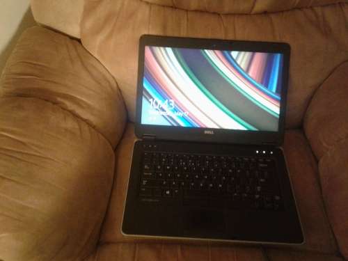 Good working condition - Dell latitude i5-4310m(Turbo) 8gb ram 250gb hd integrated graphics(1920mb)