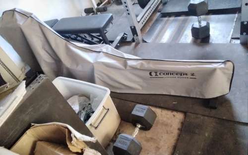 Concept 2 RowErg less than 1 year old, Still under warranty, with water/dust/dirt resistant cover