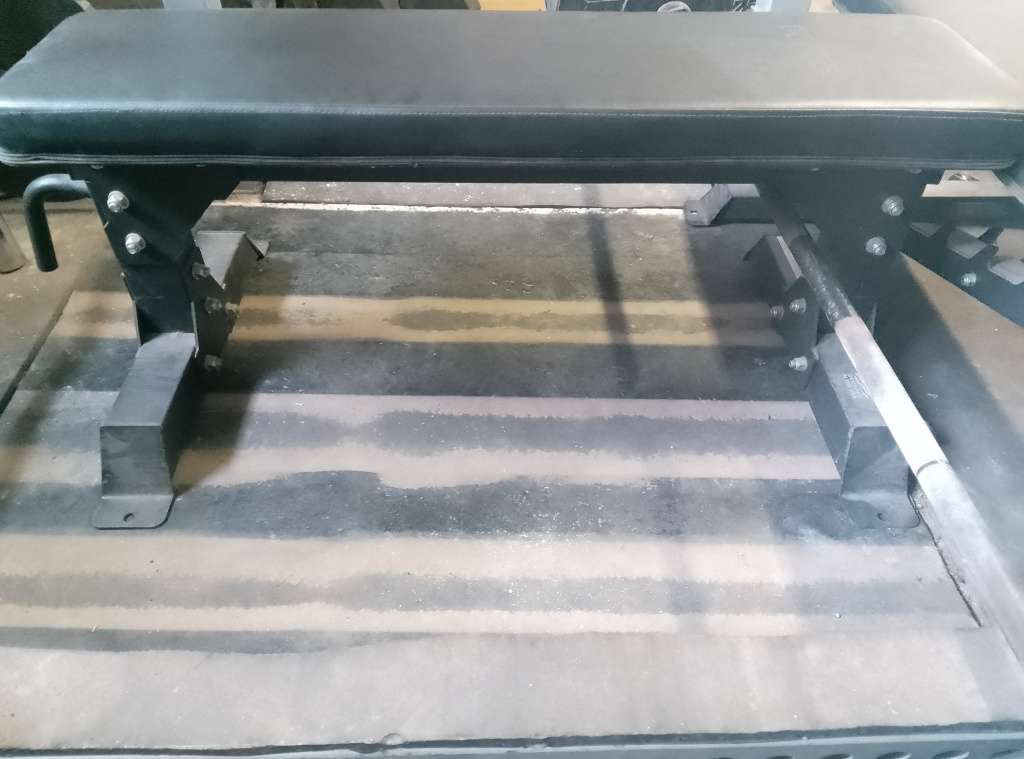 Force USA Commercial Flat Bench (800kg weight rating). Shipping only R30