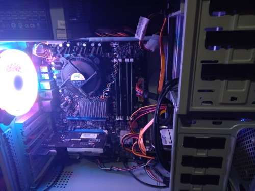 Large Desktop 4CORE CPU, GPU, SSD,  2TB HDD,WIFI, USB 3 Multi Card Reader Module, 500W PSU