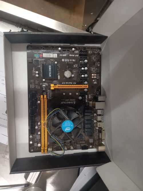 BTC PRO Mining Board,CPU and GPU Adaptors Included. 6 GPU slots. NVME Slot 6 Sata Slots.