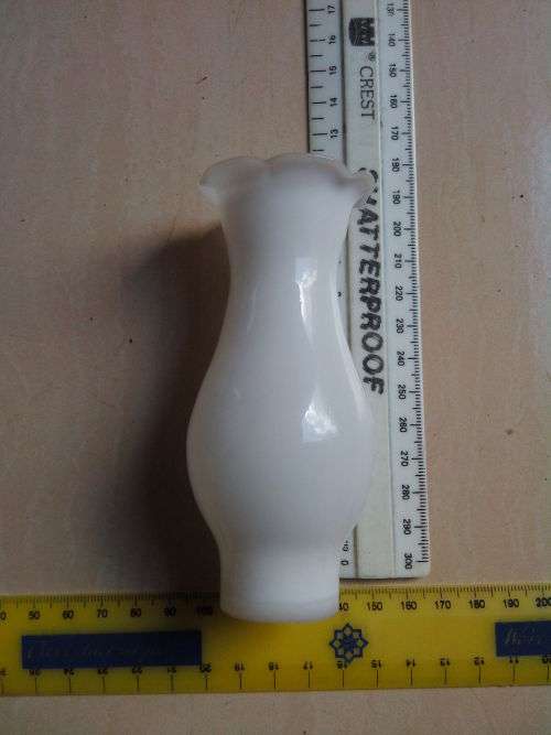 VINTAGE OIL LAMP (WITH GLASS)