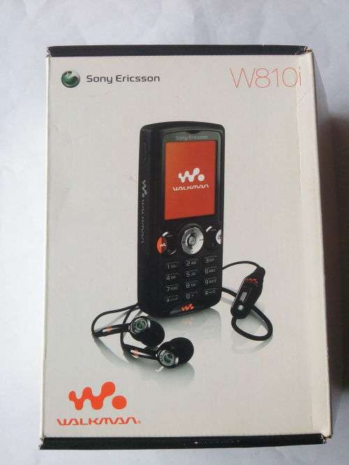 VINTAGE Sony Ericsson W810i cellphone (tested and working!)