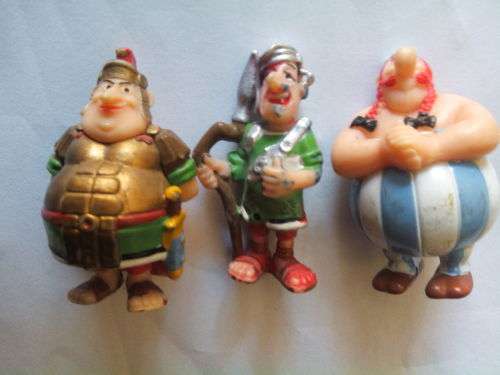Nice set of Asterix and Obelix Figurines (Set of 6, 03-04cm)