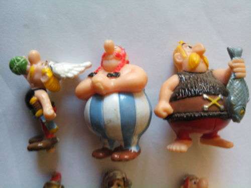 Nice set of Asterix and Obelix Figurines (Set of 6, 03-04cm)