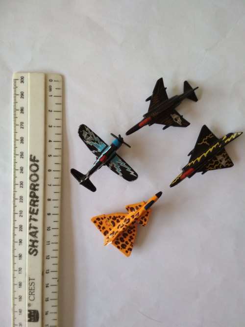 Set of 4x 1988 Matchbox Ring Raiders