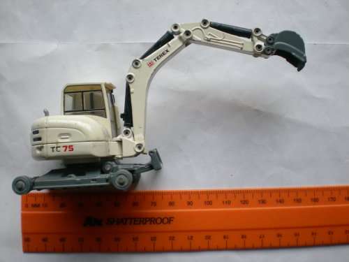 Siku Terex Crawler Excavator 1:50 toy car