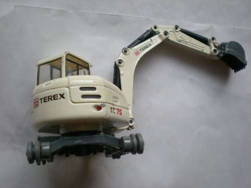 Siku Terex Crawler Excavator 1:50 toy car