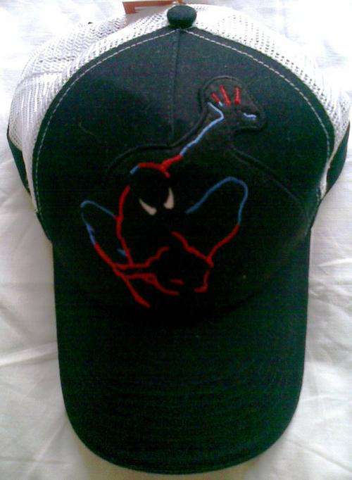 Black/white peaked cap with spiderman motif