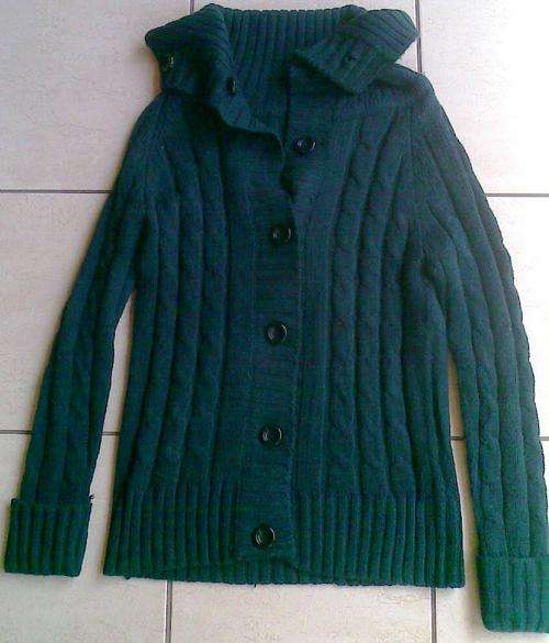 Dark green RT button up jersey with cowl collar (Medium)