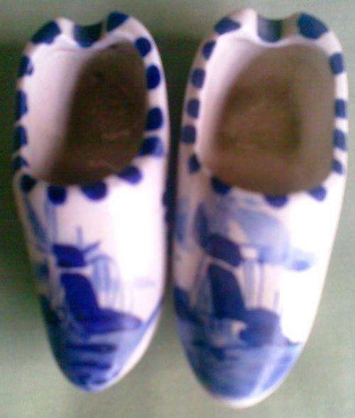 Pair small Dutch clogs signed by Elisha