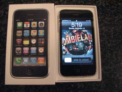 IPHONE 3GS 32GB LIKE NEW!!! IN BOX WITH ALL INCLUDED ACCESORIES