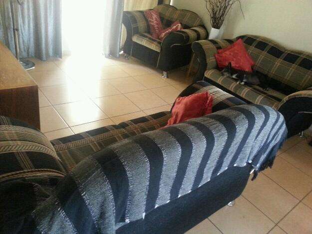 6 seater, 4 couch - lounge suite