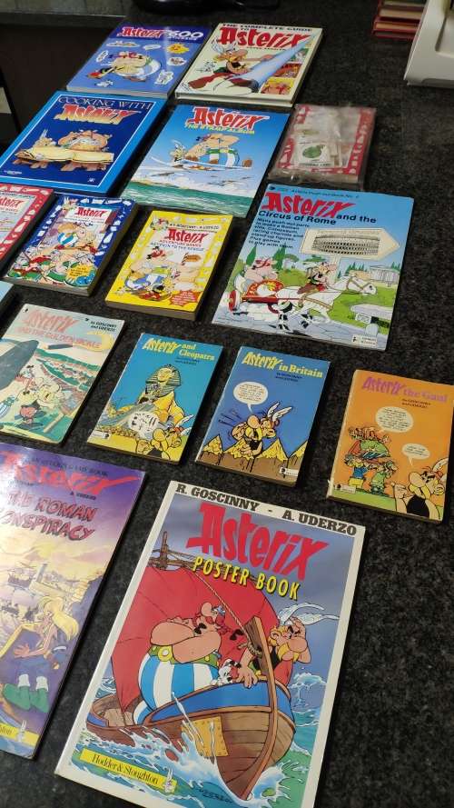 Asterix - Lot of 17 books