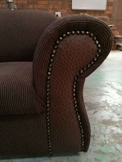 4Pc Budget Lounge Suite in Chinelle