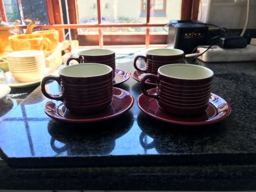 Willsgrove Pottery 4x Teacups And 4 Saucers