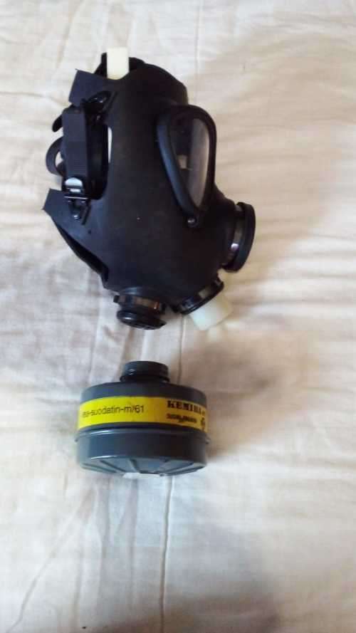 Military full face gas mask