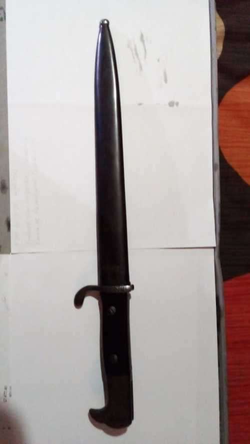 WW1 German bayonet (With serrated edge)
