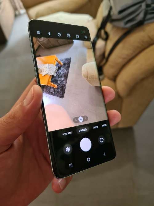 Samsung S10 (Prism Green) 8GB/128GB