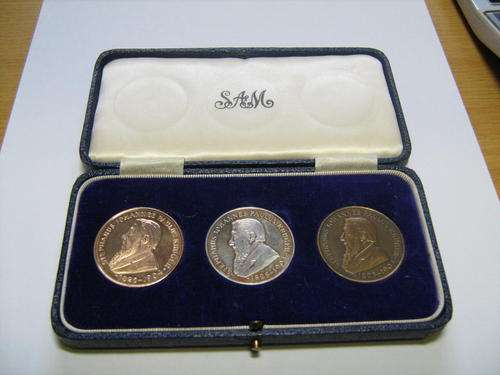 1825-1904 Gold, Silver and Bronze Paul Kruger medallions