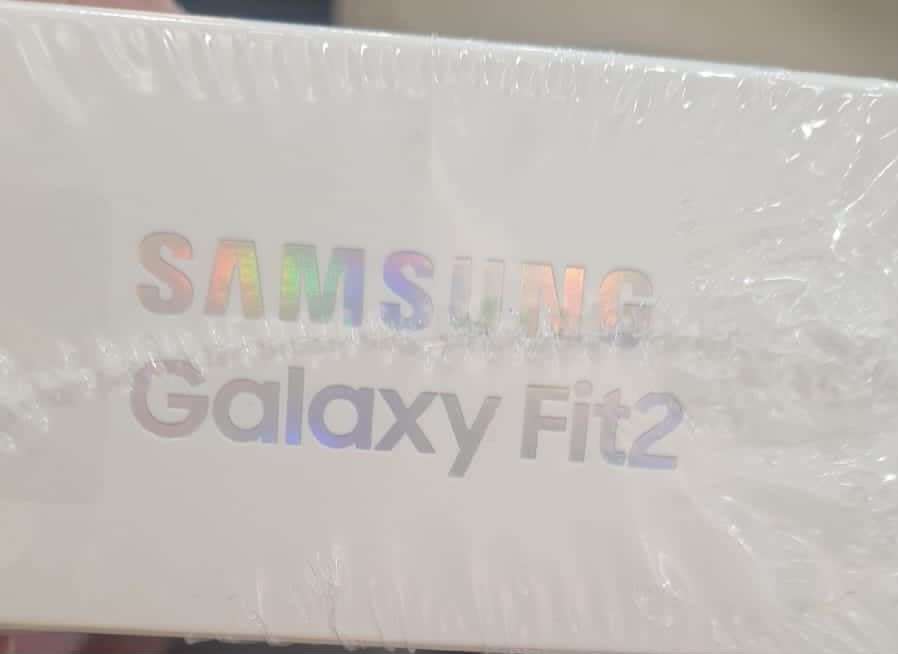 SAMSUNG FIT 2 BLACK BRAND NEW R3299 STARTING AT R1