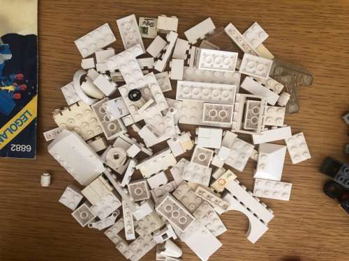 Bucket of second hand Lego - mixed with characters and 5 instruction sheets