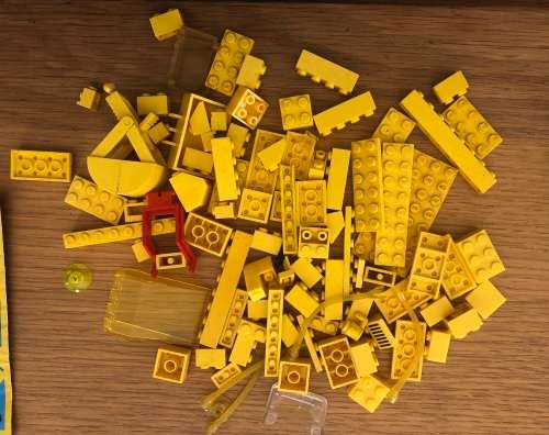 Bucket of second hand Lego - mixed with characters and 5 instruction sheets