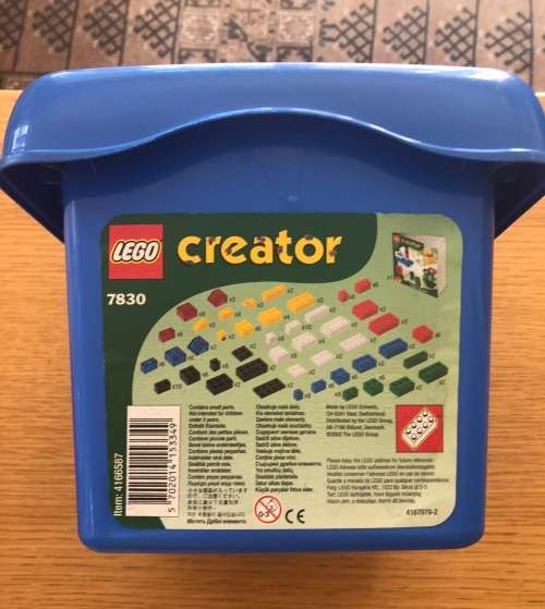 Bucket of second hand Lego - mixed with characters and 5 instruction sheets