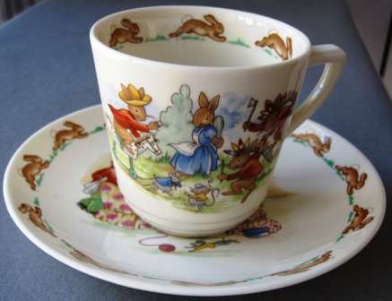 Royal Doulton 'Bunnykins' cup and saucer - mint condition