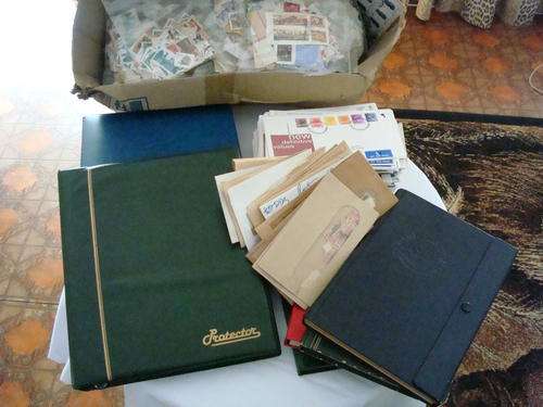 VERRY LARGE STAMP COLLECTION..R1 START!!!