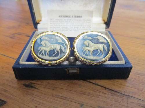 WEDGWOOD CUFFLINKS