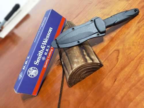 Smith and Wesson HRT Knife
