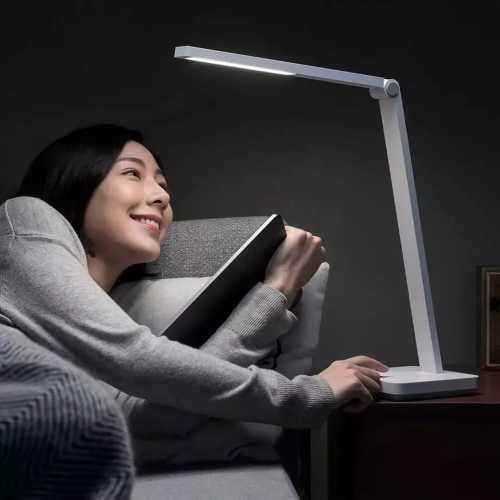 Modern LED Lamp with 3 Light Settings(RECHARGABLE)